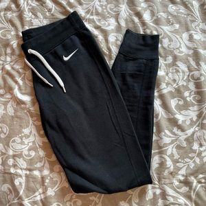 Nike Sweatpants Joggers Women’s Size S